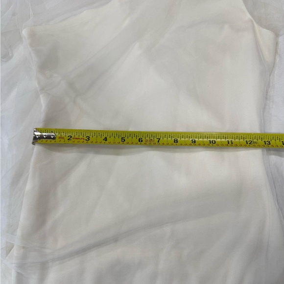 Elegant One Shoulder White Dress - Picture 13 of 16